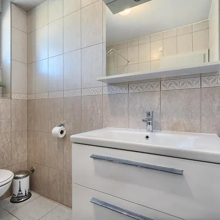 Villa Azur - Comfort, Beachfront, Pool *